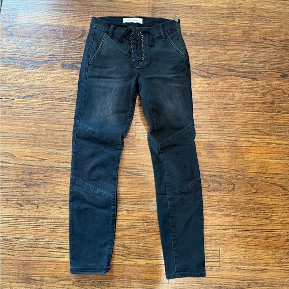 Gap True Skinny Black Lace-Up Jeans - Picture 1 of 7
